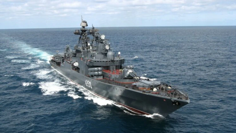 Exerciţii maritime Rusia-China: Nave de război ruse în drum spre Shanghai