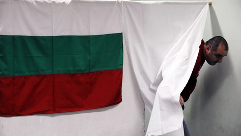 Europarlamentare: Scandal în Bulgaria după ce mai multe partide au furat datele personale ale cetăţenilor
