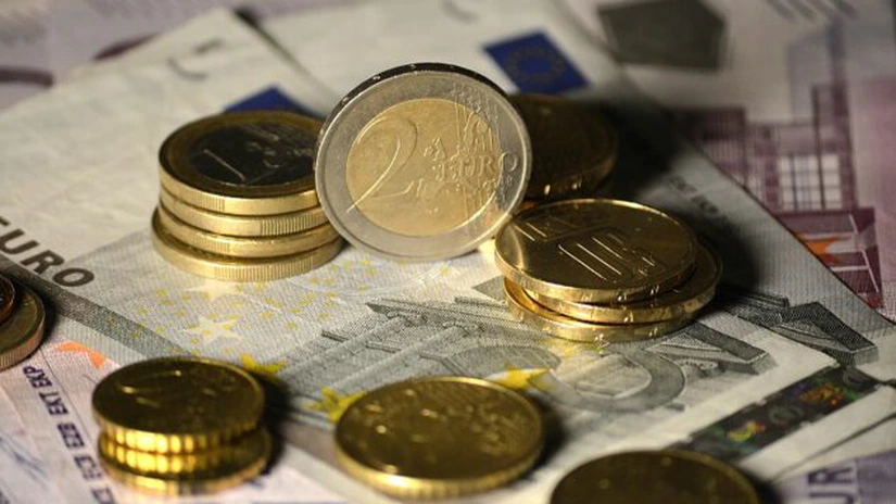 Cum se va face conversia creditelor în lei când România va intra în zona euro