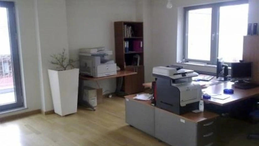 O treime dintre şefii companiilor din România cred că numărul angajaţilor va scădea, în următorii 5 ani - PwC