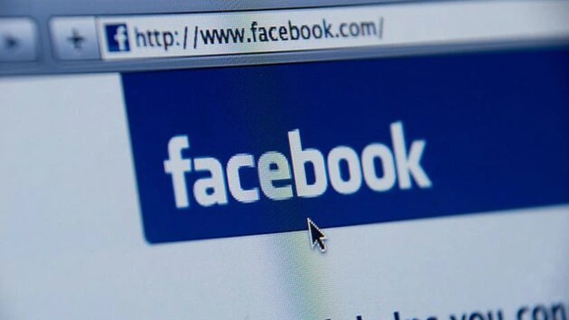 EXCLUSIV. Deputaţii şi-au tras direcţie de social media: 13 angajaţi pun zilnic două postări pe Facebook