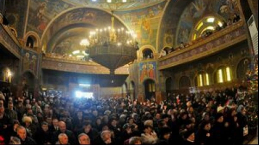 Victor Opaschi: Subvenţionarea cultelor înseamnă că statul recunoaşte rolul acestora