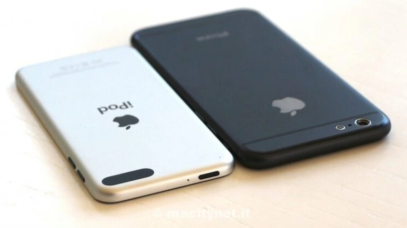 Imagini cu iPhone 6. Cum arată noul telefon Apple pe lângă iPhone 5 FOTO