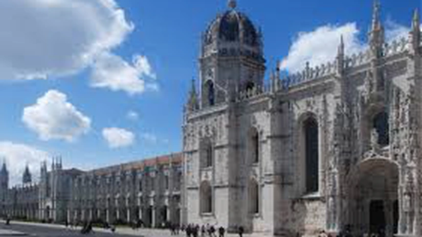 Portugalia îşi închiriază monumentele. Costă până la 40.000 de euro pe zi