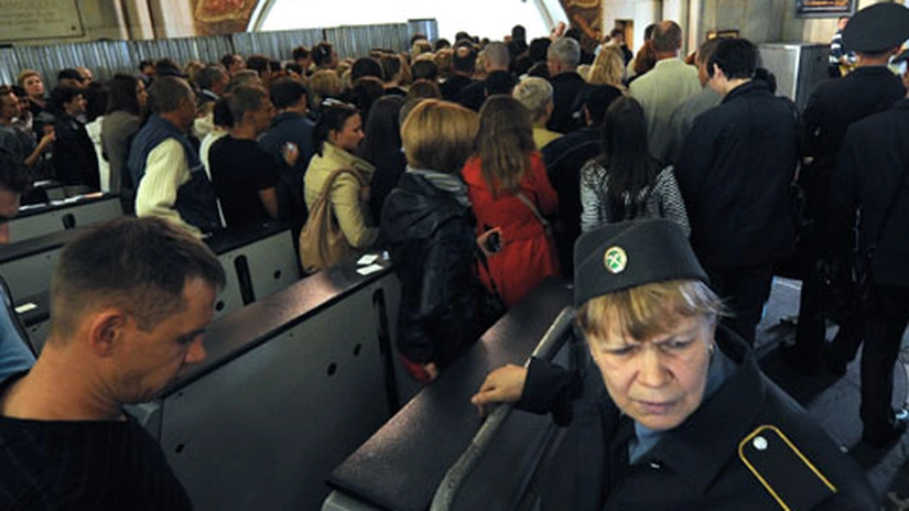Incident major la metroul din Moscova: Bilanţul tragediei a crescut la 12 morţi şi 150 de răniţi