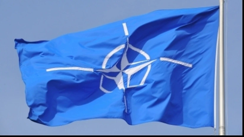 Rasmussen: NATO va deveni 'mai vizibilă' în estul Europei, dar nu va crea baze permanente