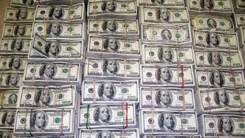 Investitorii au retras fonduri record de la Pimco, după plecarea lui Bill Gross