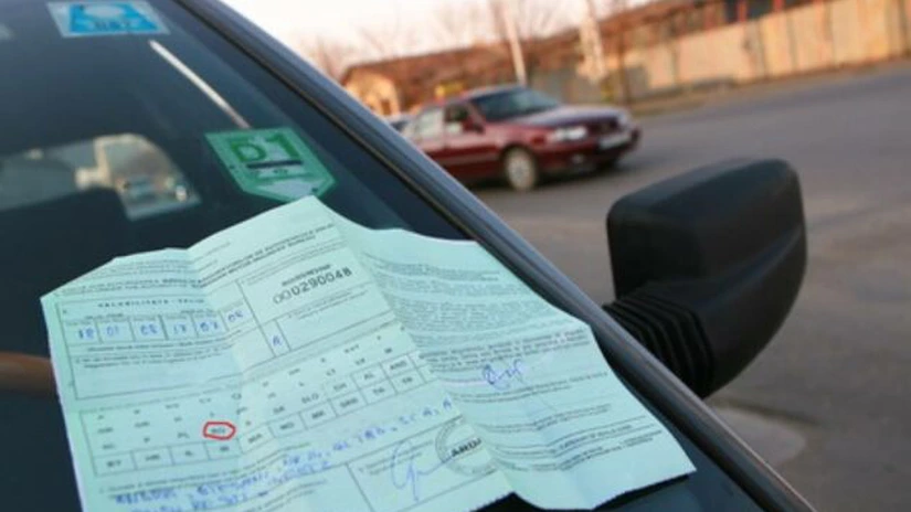 Şoferii români, nemulţumiţi de scumpirile RCA şi de sistemul bonus-malus - Exact