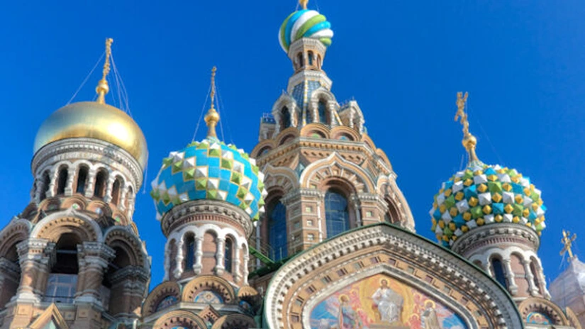 Rusia vrea să creeze finanţele ortodoxe, după modelul finanţelor islamice