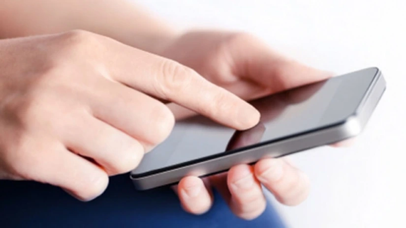 Vânzările de smartphone-uri au crescut anul trecut cu 27,6%, la 1,301 miliarde de unităţi - IDC