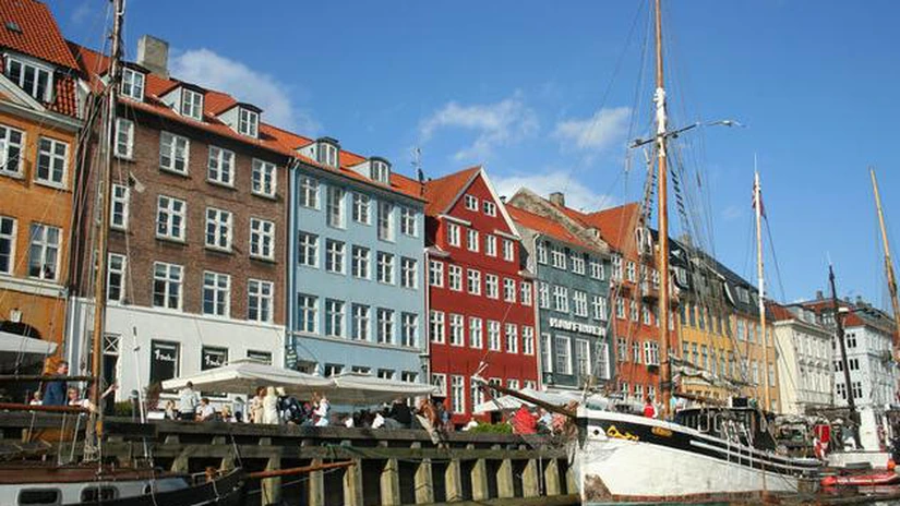 Cafenelele și restaurantele s-au redeschis începând de astăzi în Danemarca