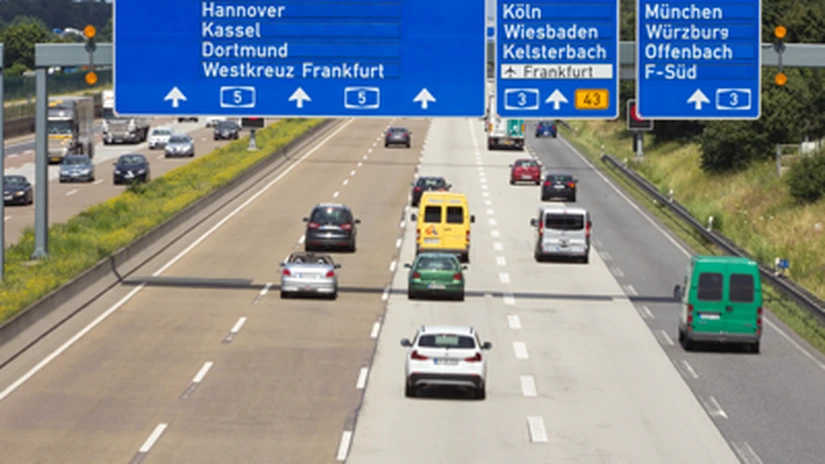 Taxă în Germania, care ar putea discrimina cetăţenii străini: Şoferii vor plăti pentru folosirea drumurilor publice