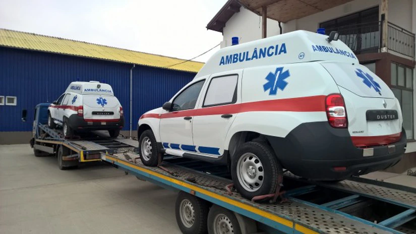 Dacia şi Romturingia au început livrarea primelor autovehicule Duster destinate serviciilor de ambulanţă