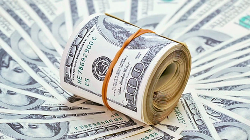 Leul se depreciază. Dolarul atinge un nou maxim istoric - 4.0779 lei/dolar