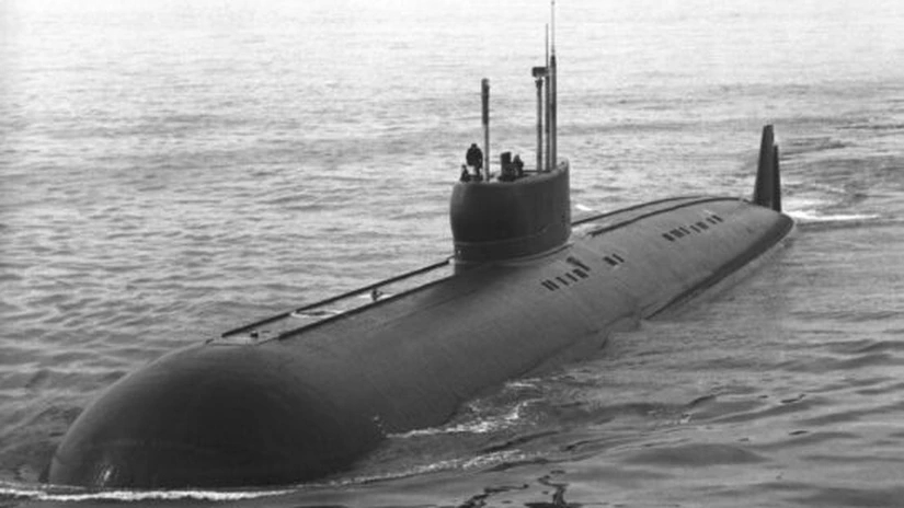 Un submarin nuclear rusesc a luat foc la un şantier naval din nordul Rusiei