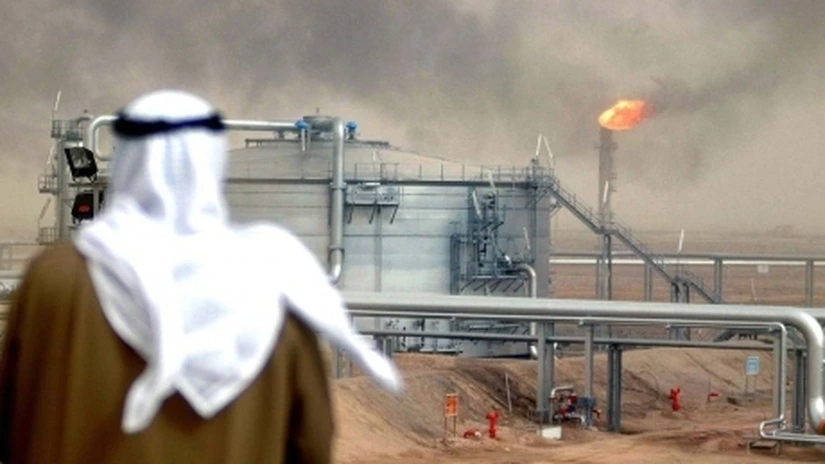 Preţul redus al petrolului va obliga Arabia Saudită să se împrumute pentru prima dată în ultimii 15 ani