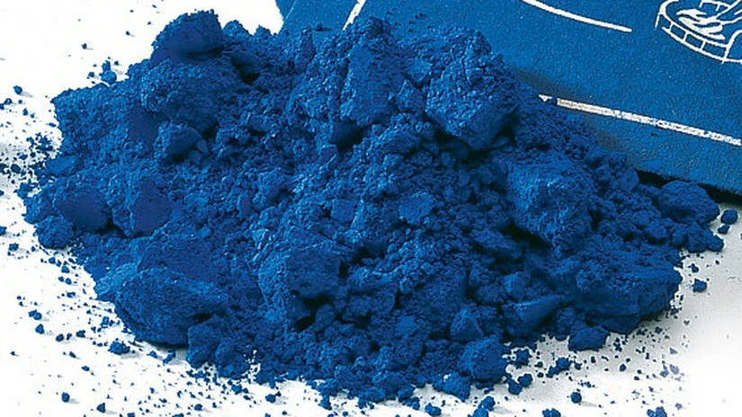 Un gigant american intră în România prin achiziţia celui mai mare producător de pigment albastru ultramarin din lume