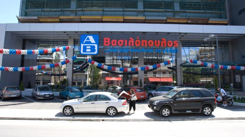 Grupul mamă al Mega Image şi-a făcut socotelile în aşteptarea ieşirii Greciei din euro. 