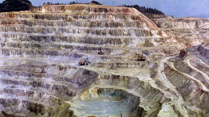 Carpathian Gold a primit licenţă de exploatare a aurului la Rovina
