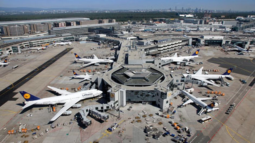 IATA: Profiturile companiilor aeriene se vor dubla în 2015, ajungând la 29 miliarde dolari