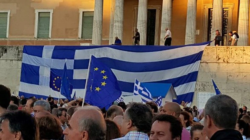 Grecia: O nouă manifestaţie la Atena pentru menţinerea ţării în zona euro