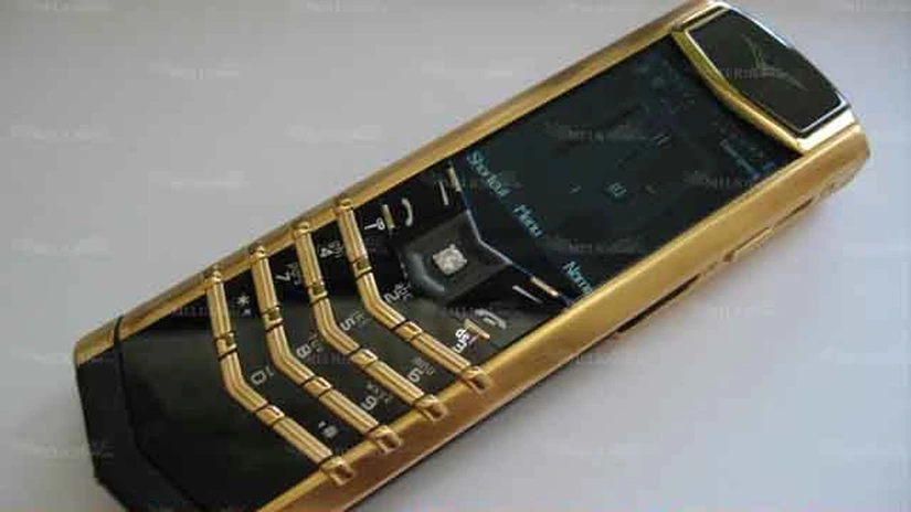 Cel mai scump telefon din lume este un iPhone 4. Vezi topul - GALERIE FOTO