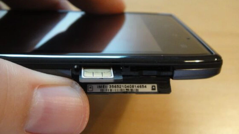 Apple şi Samsung plănuiesc sfârşitul cartelei SIM