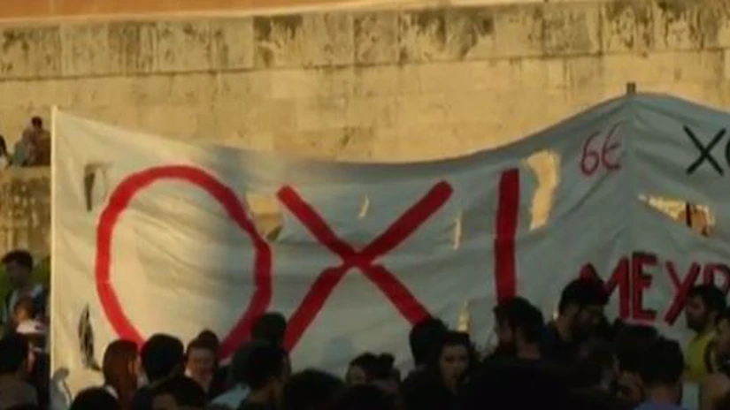 Proteste la Atena: Manifestanţii au cerut demisia premierului Tsipras