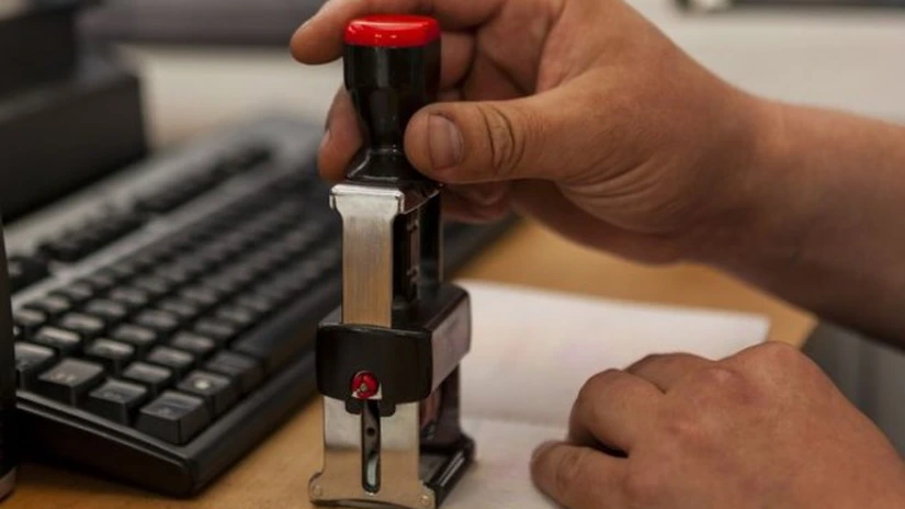 Ştampilele nu vor mai fi obligatorii - proiect