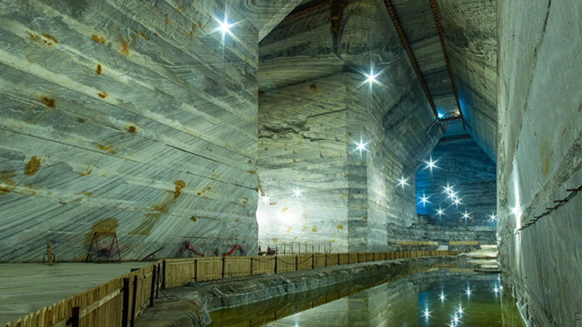 Protestul de la Salina Slănic, oprit după ce angajaţii au vorbit cu ministrul Economiei care a promis rezolvarea situaţiei