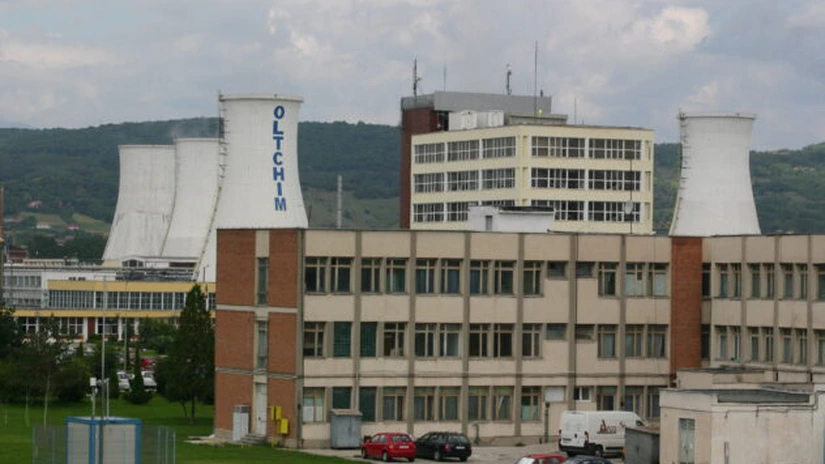 Privatizarea Oltchim: Chimcomplex Borzeşti a depus în ultima zi o ofertă pentru preluarea activelor combinatului