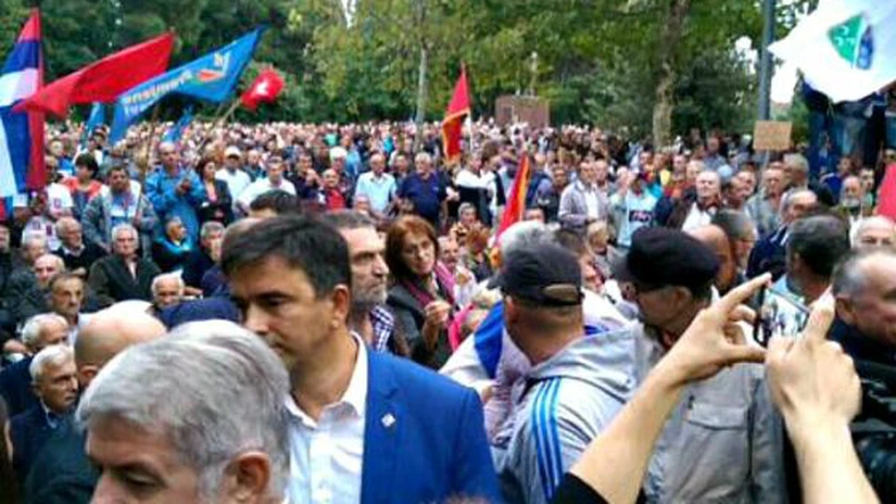 Criză în Muntenegru: Noi ciocniri între mii de simpatizanţi ai opoziţiei şi poliţie