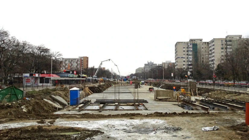 Ministrul Transporturilor: Traficul de suprafaţă în Drumul Taberei va fi reluat în mare parte până la finele lunii decembrie