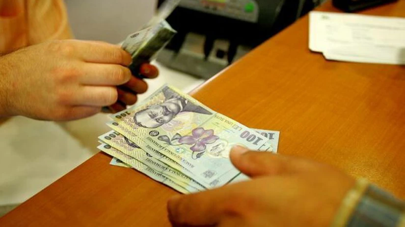 Sumele refuzate de bănci la plată au scăzut cu 20% în decembrie faţă de noiembrie 2015, la 360 de milioane de lei