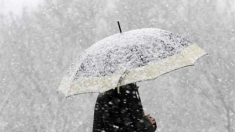 Şcolile sunt închise luni în Bucureşti şi Ilfov