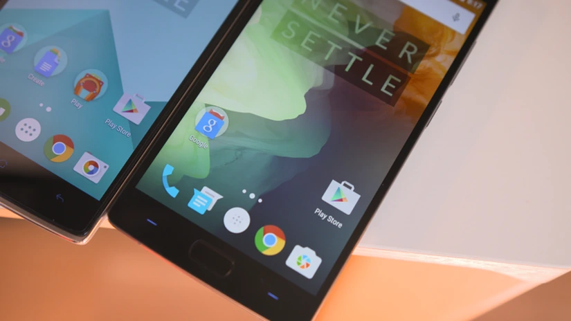 OnePlus 2 cu 16 GB de memorie a fost scos de la vânzare în Europa şi America