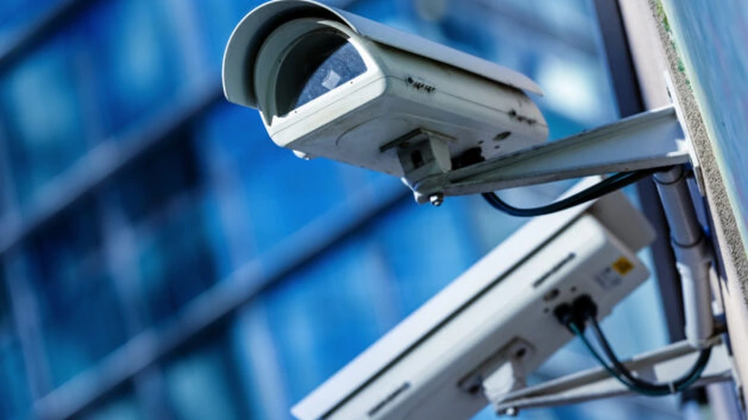 Noua lege Big Brother care reglementează prelucrarea datelor cu caracter personal şi protecţia vieţii private, la CCR