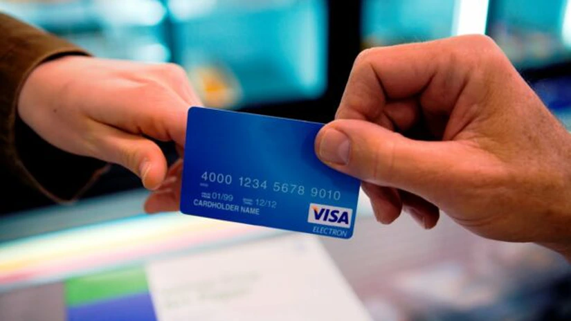 Visa a lansat o aplicaţie pentru deţinătorii de carduri care călătoresc în străinătate