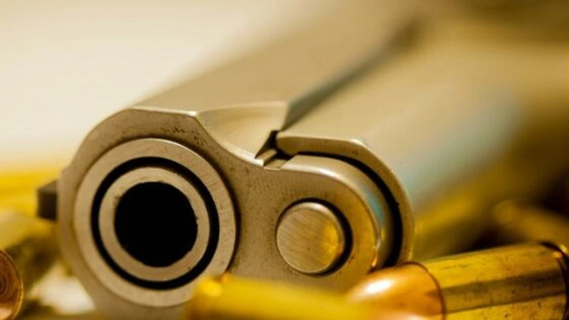 Atac armat în SUA. Trei morţi şi 14 răniţi, la o companie din Kansas