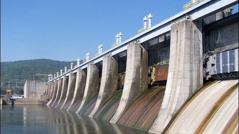 Hidroelectrica nu mai are apă și cere ANRE liberalizarea pieței de energie în avans. Amenință voalat cu forța majoră DOCUMENT