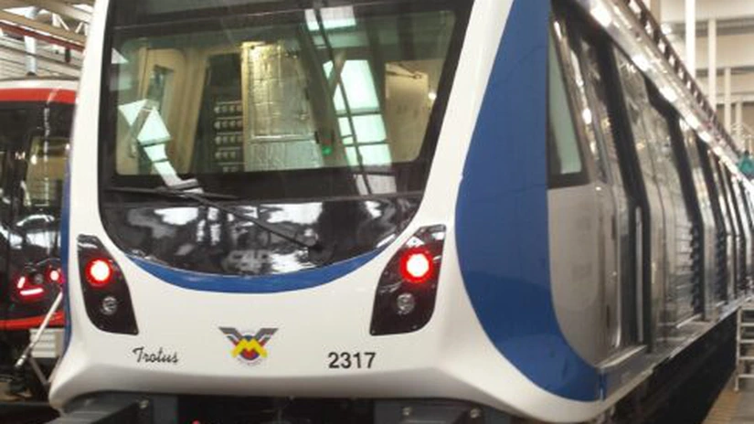 Metrorex pune în funcţiune două noi trenuri de metrou CAF. Spaniolii au mai livrat alte patru