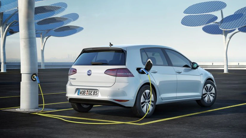 Volkswagen recheamă în service toate vehiculele electrice e-Golf vândute în SUA