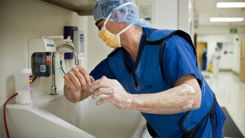 Planul strategic de prevenire şi combatere a infecţiilor nosocomiale 2016-2018 va fi lansat marţi