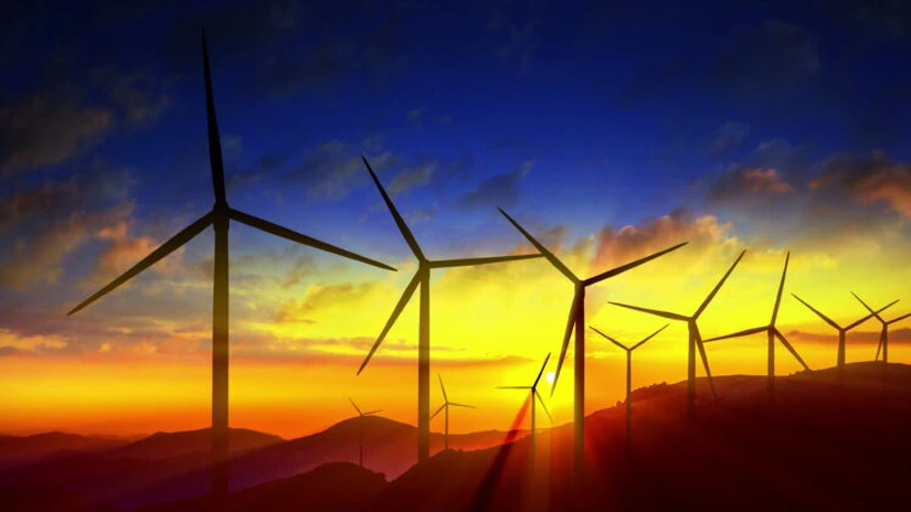 Energiile regenerabile vor fi responsabile pentru 70% din producţia de electricitate a Europei în 2040 - BNEF