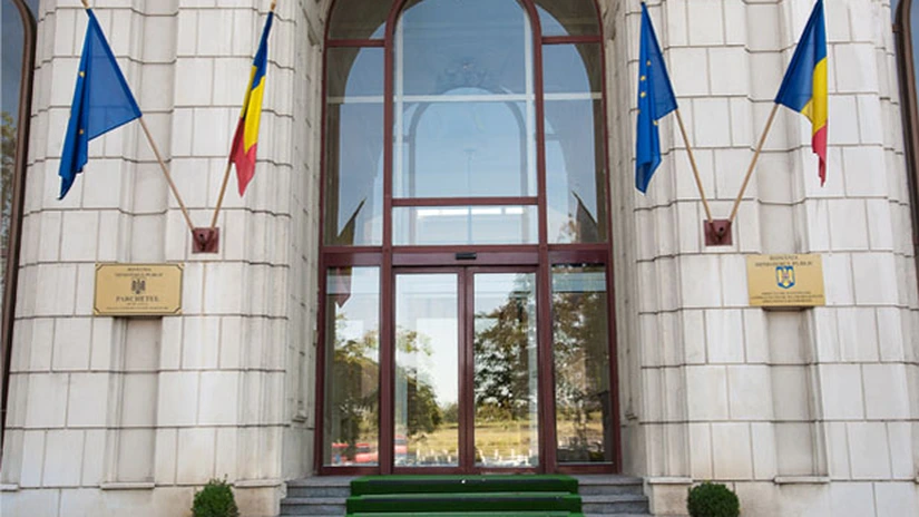 DIICOT: Angajaţi ai Jandarmeriei Române, acuzaţi de camătă şi delapidare