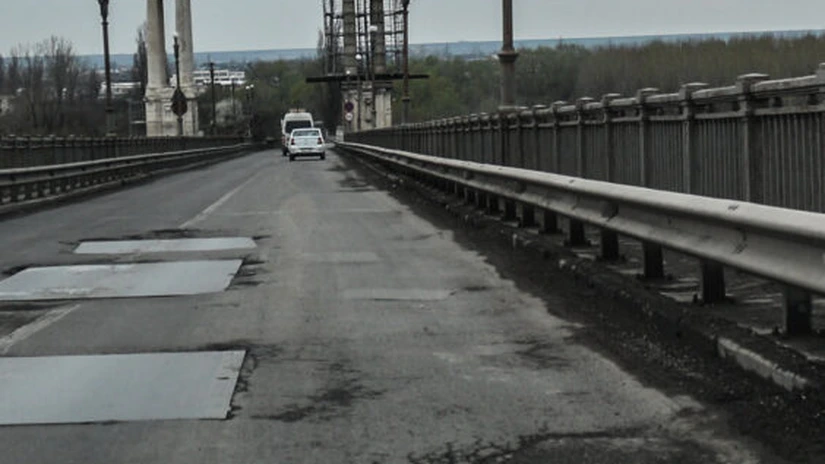 Lucrările de reabilitare la podul de la Giurgiu-Ruse ar urma să fie gata până în noiembrie