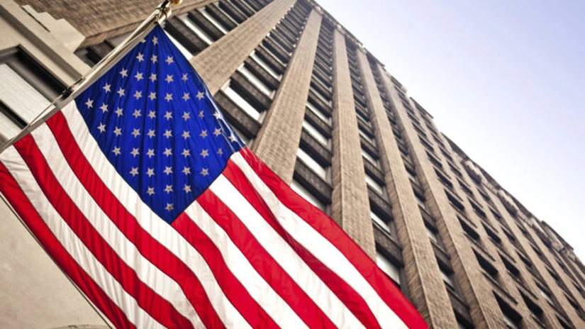 Creşterea PIB-ului SUA a fost mai ridicată în primul trimestru decât s-a estimat iniţial