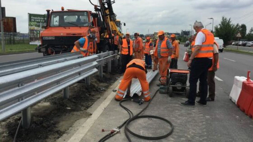 Montarea separatoarelor de sens pe DN1 se execută de marţi pe timpul nopţii