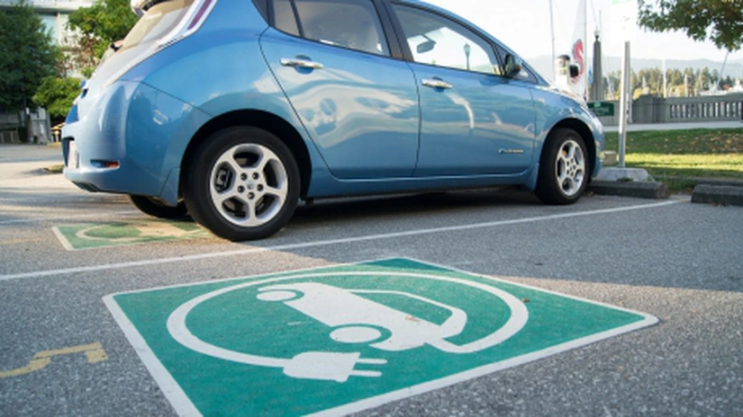 Maşinile electrice vor costa mai puţin decât cele pe benzină până în 2025