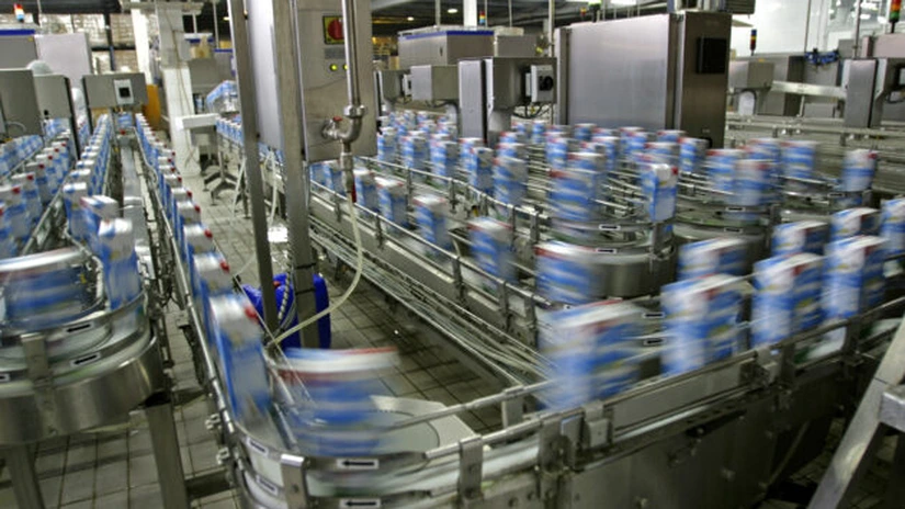 Legea etichetării laptelui proaspăt rămâne suspendată între instituţii. Comisia Europeană a cerut explicaţii suplimentare